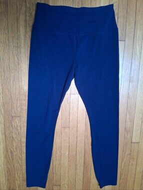Vera Wang Deep Navy Leggings